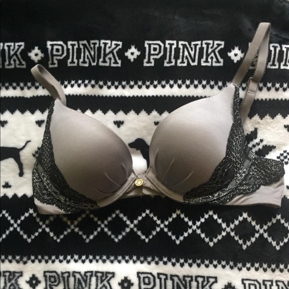 Victoria’s Secret bra